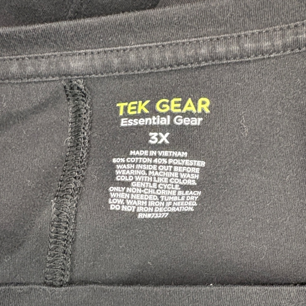 Tek Gear Monochrome Abstract Short Sleeve Tee - Picture 6 of 6